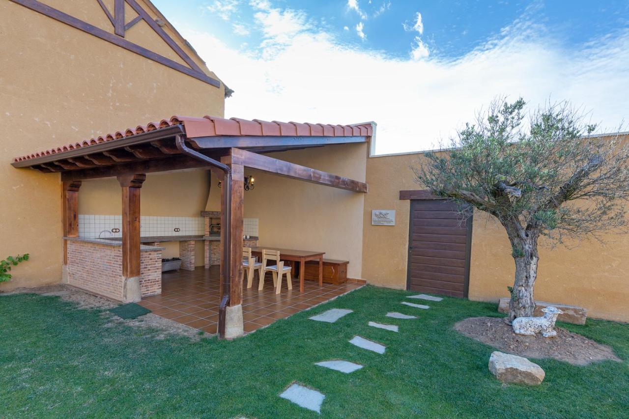 La Rosaleda Leon - Casa Rural - Hospital de Orbigo Exterior photo